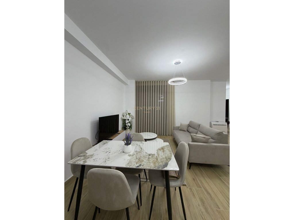 Apartament 2+1+2 me qira – Totalisht i ri, i pabanuar më parë ne lungomare! (2)