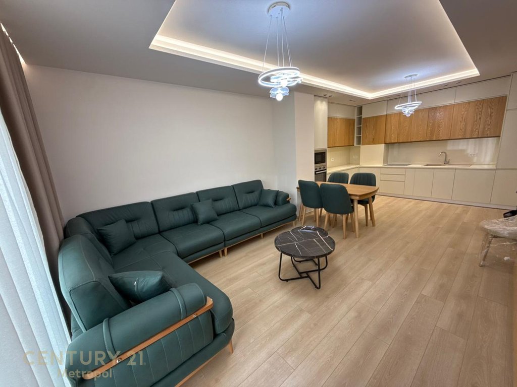 Apartamento 1+1 à venda perto de zogu i zi, Tirana!