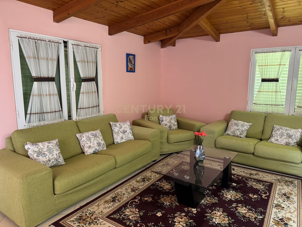 À louer appartement 1+1 avec vue sur mer sur la plage, durres ! (2)