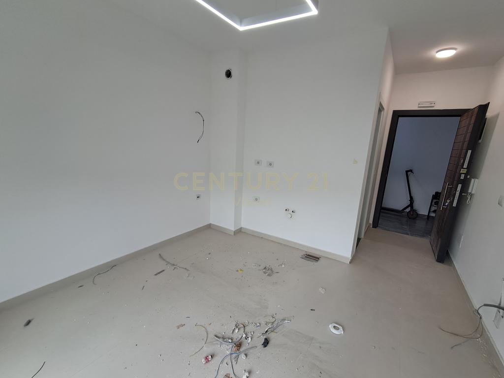 Estudios en venta en el centro de ulcinj | 23.1 m²