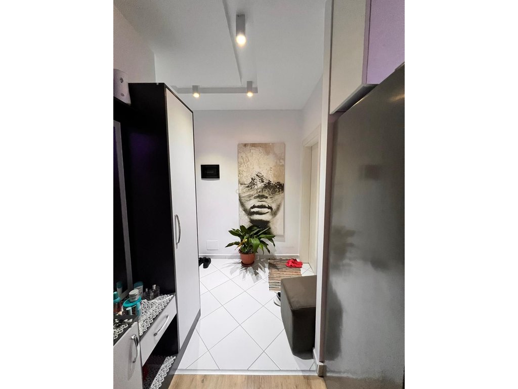 Apartment 2+1+2 zum verkauf in shkozë, nähe kompleksi tom doshi