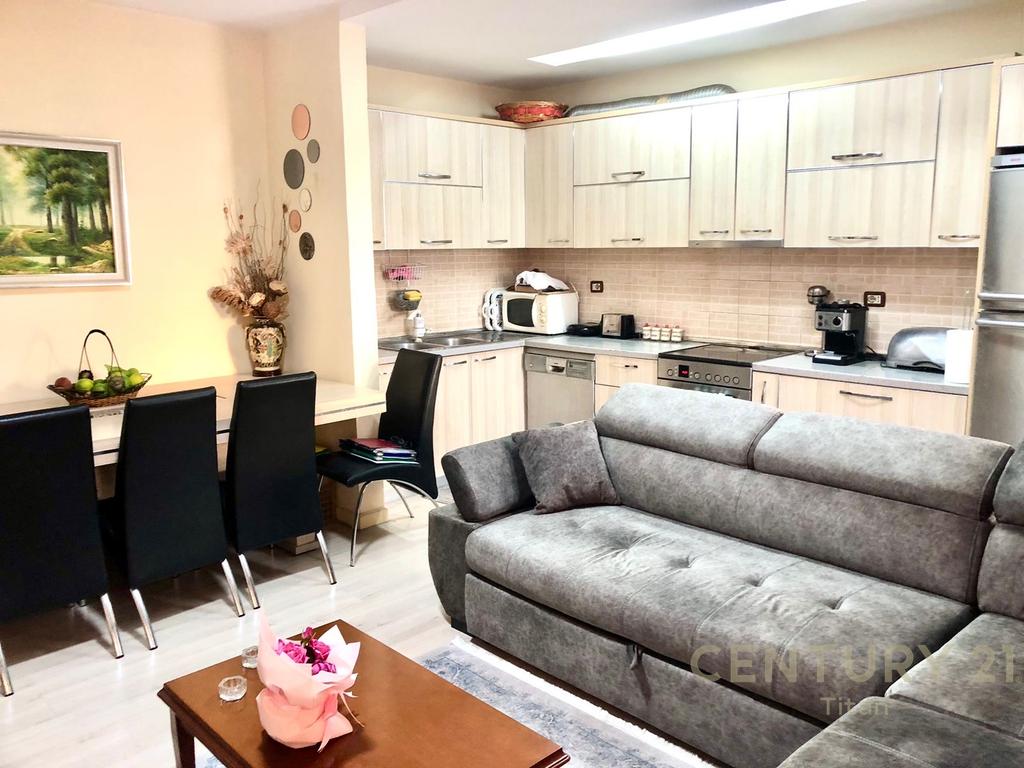 Appartement 2+1 à louer dans la Komuna e Parisit (3)