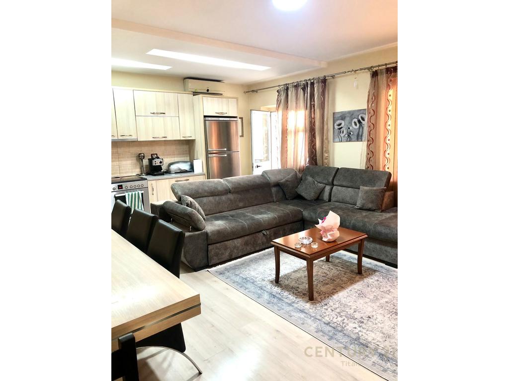 Appartement 2+1 à louer dans la Komuna e Parisit (6)