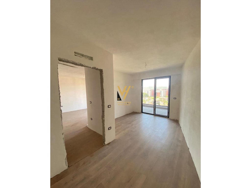 Appartement à vendre 2+1 à fusha e aviacionit 166 000 euros