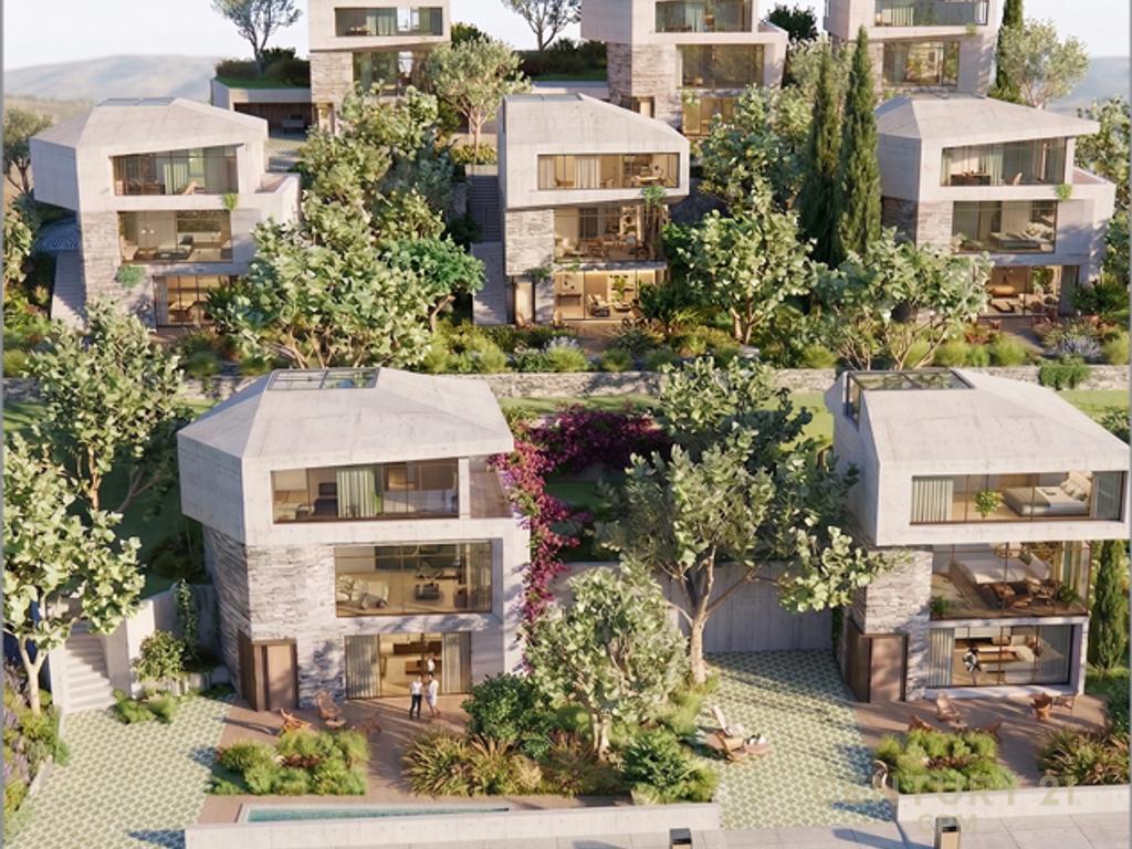 Casa en venta con piscina, golden hills residence