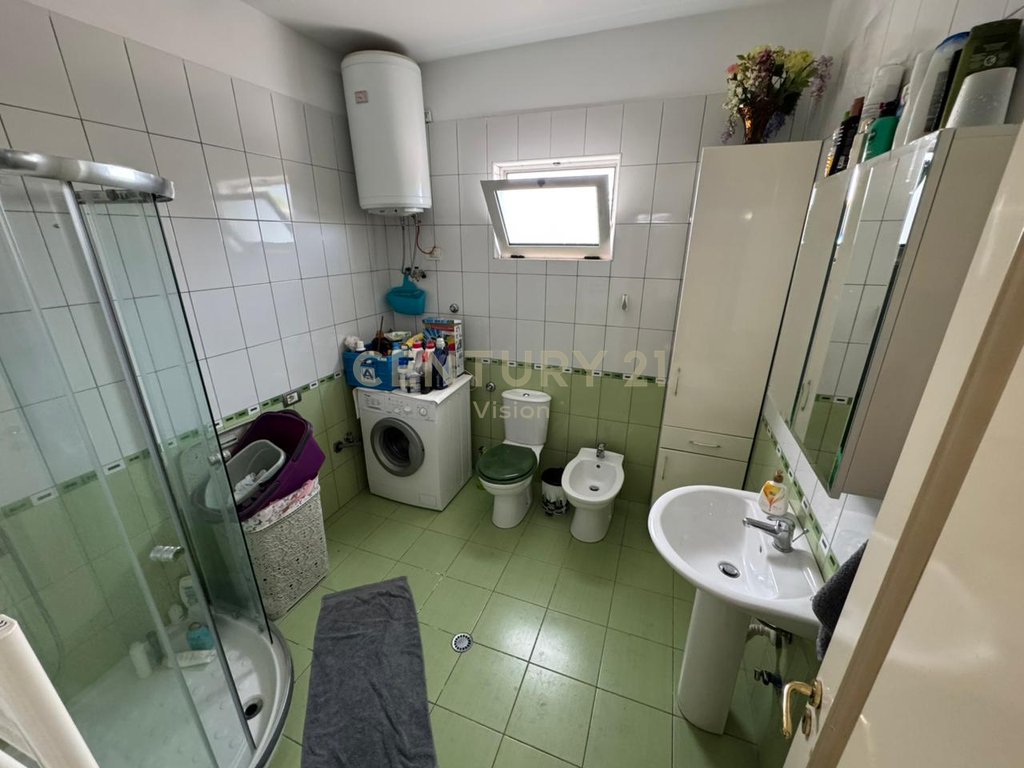 Villa a 2 piani e terreno in vendita a grudë e re, Shkodër - €250.000 (5)