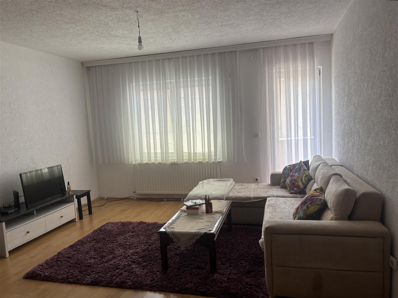 Wohnung zu mieten 2+1 bei 4 llullat