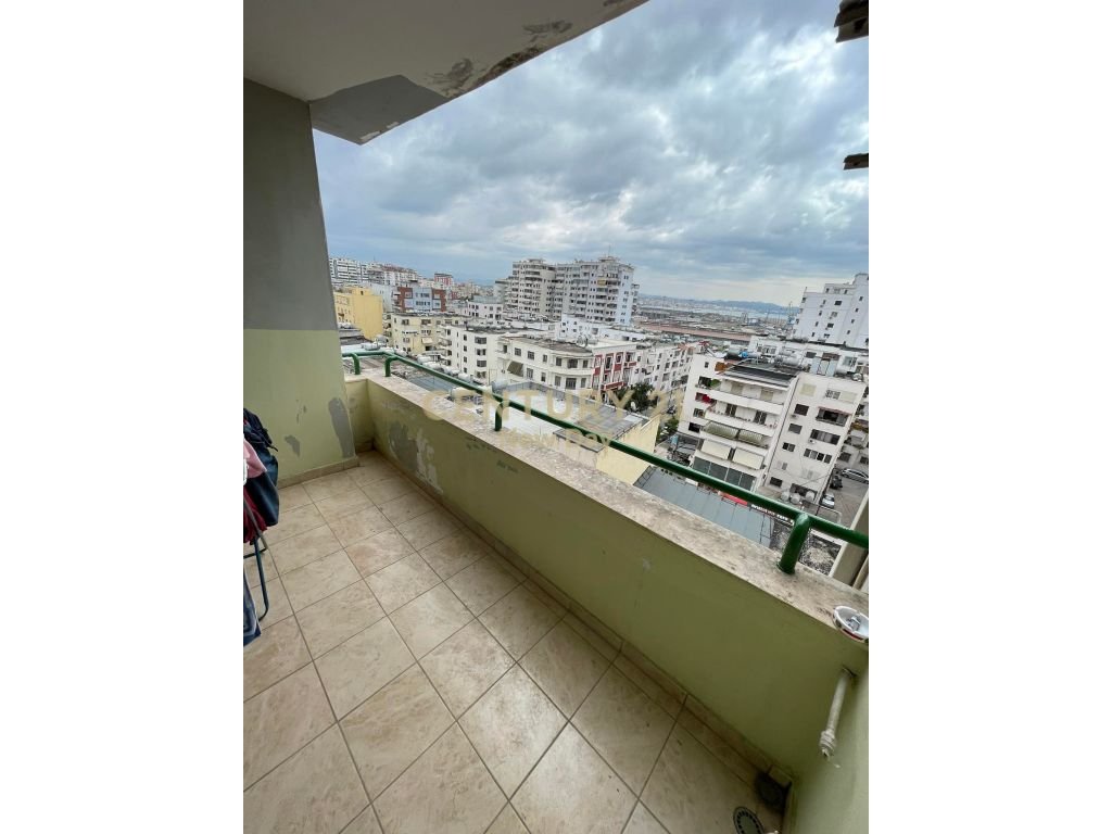 Apartamento 2+1+2 à venda