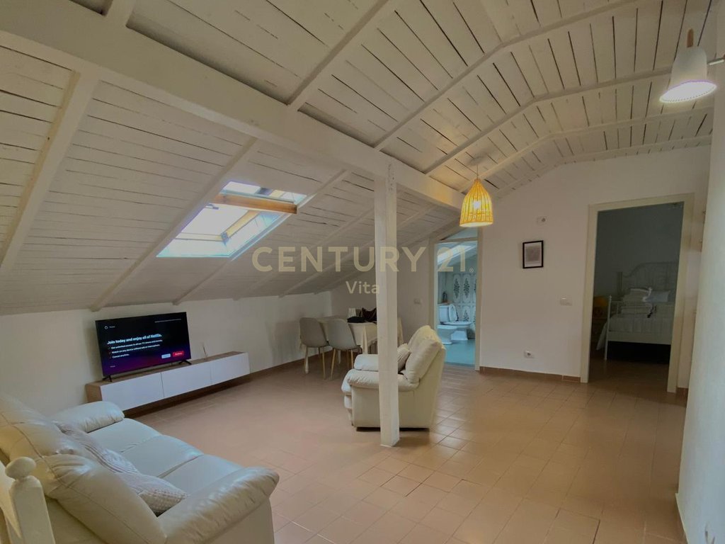 Apartamento 2+1+2 à venda