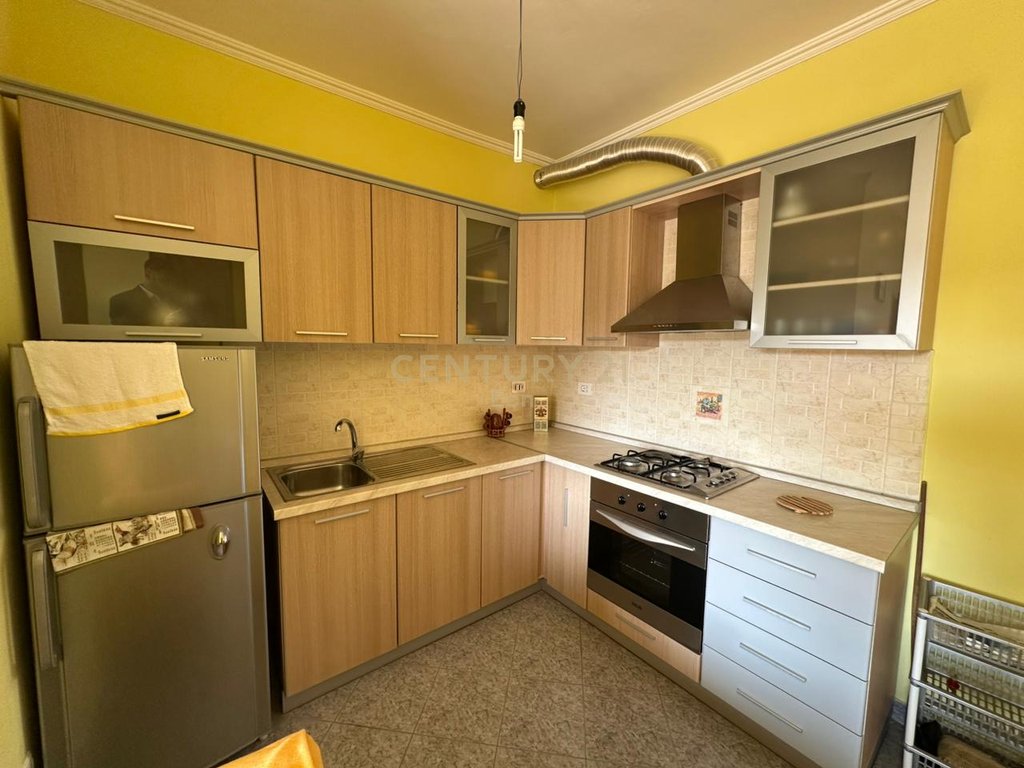 Apartamento 2+1+2 à venda