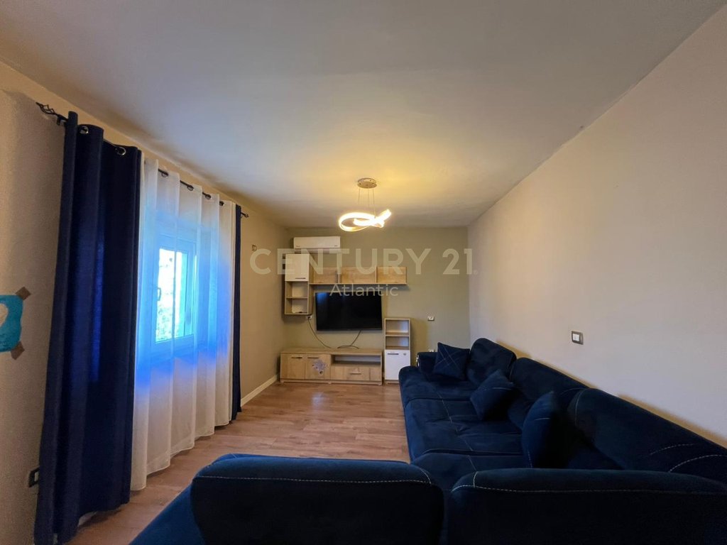 Apartamento 2+1+2 à venda