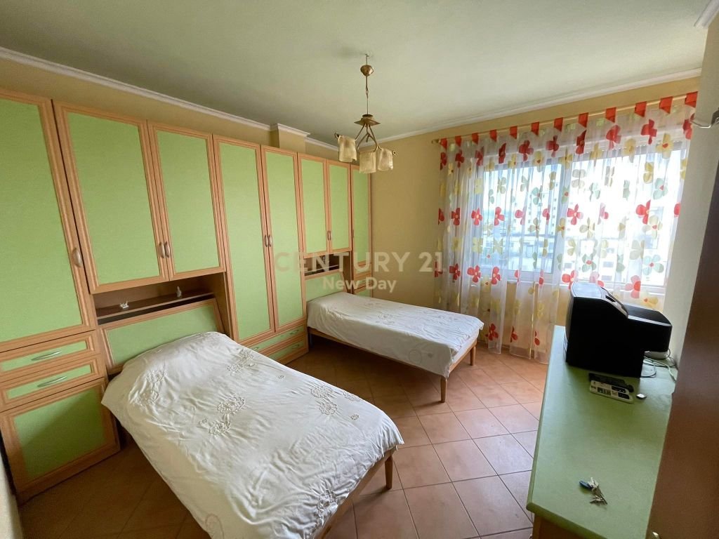 Apartamento 2+1+2 à venda