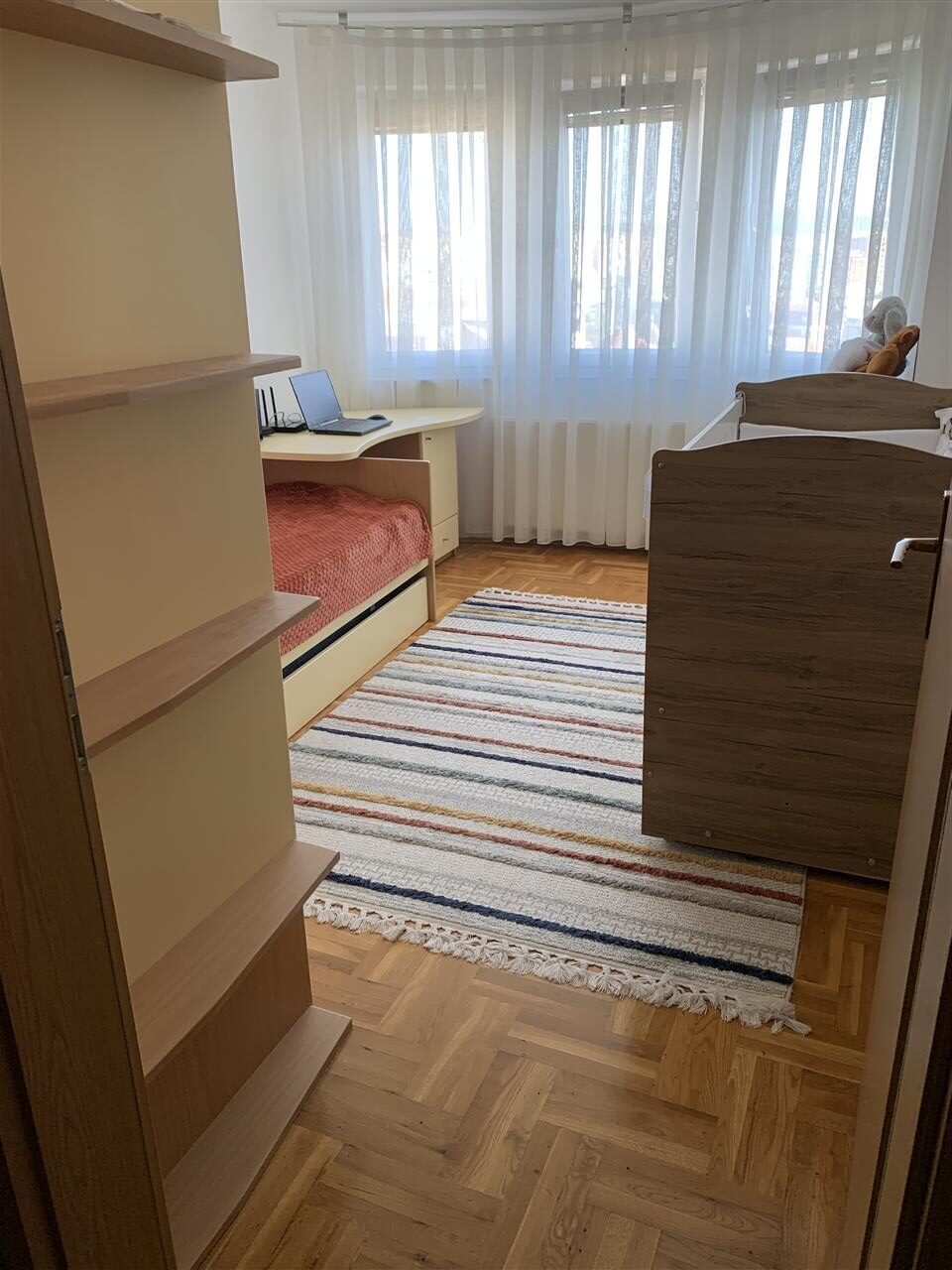 Wohnung zu mieten 2+1 in Bregu i Diellit (4)