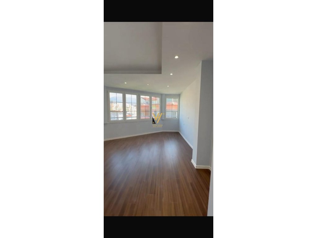 Shitet apartament 1+1+blk ne fresk 89.000 euro
