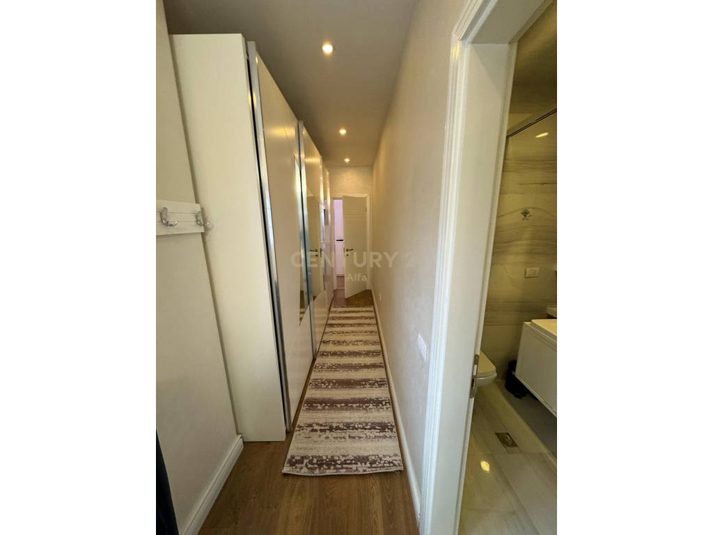 Shitet penthouse luksoz në fresk + 2 poste parkimi ! (4)