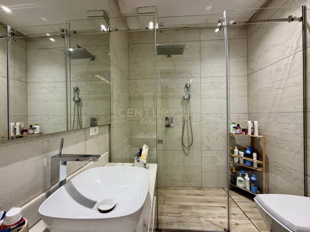 Apartament 3+1+2 për shitje tek deliorgji