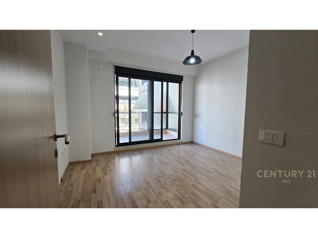 Apartament 3+1+2 për shitje tek deliorgji
