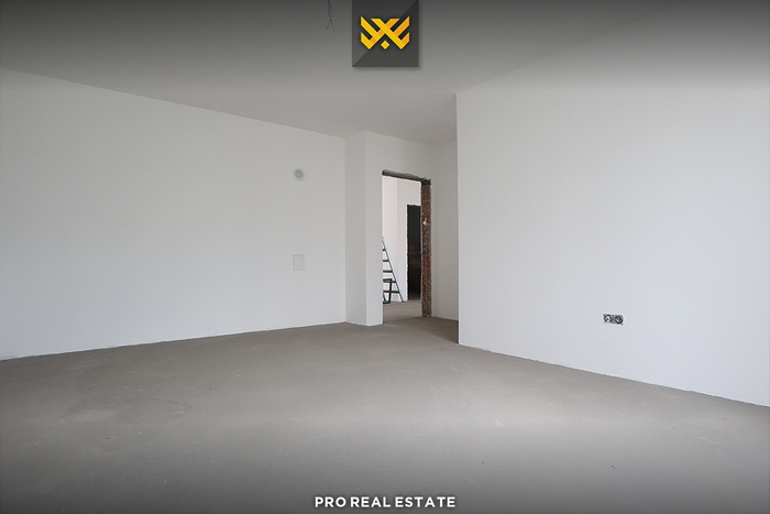Maison de 242m² net à vendre à hajvali. (3)