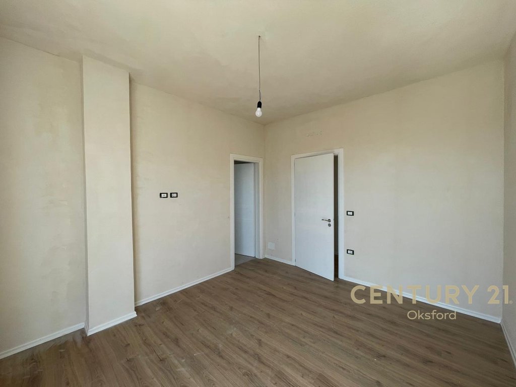 Apartment for sale 3+1+2 at the parisit municipality