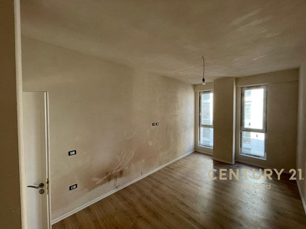 Apartment for sale 3+1+2 at the parisit municipality