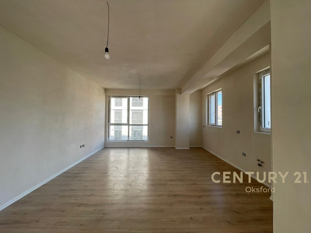 Apartment for sale 3+1+2 at the parisit municipality