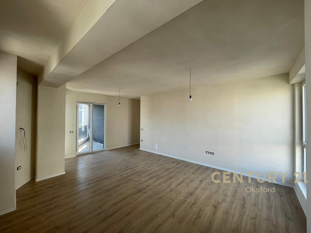 Apartment for sale 3+1+2 at the parisit municipality