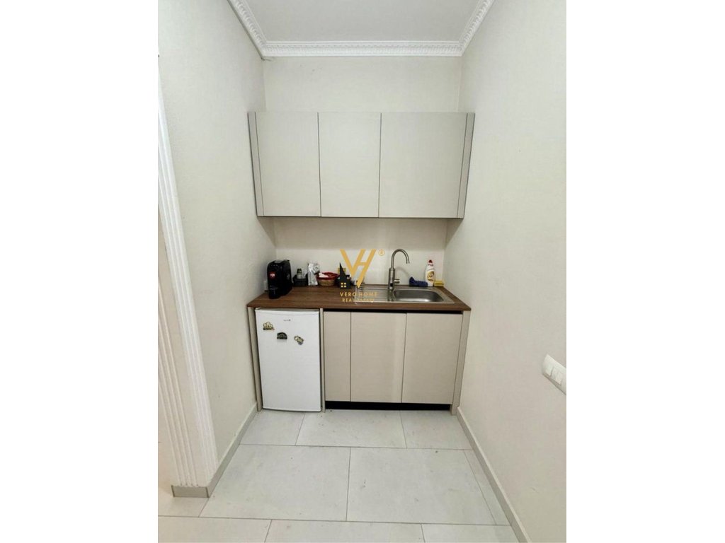 Espaço de escritório 150 m² para alugar na cidade estudantil 650 euro