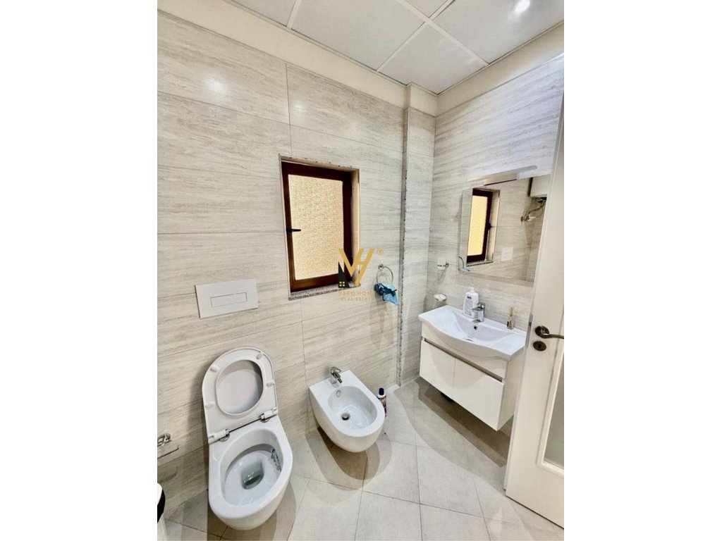 Espaço de escritório 150 m² para alugar na cidade estudantil 650 euro