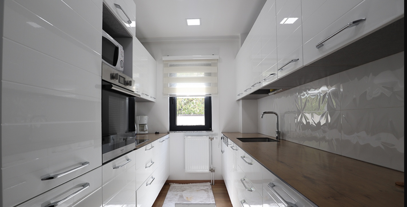 House for sale in proec