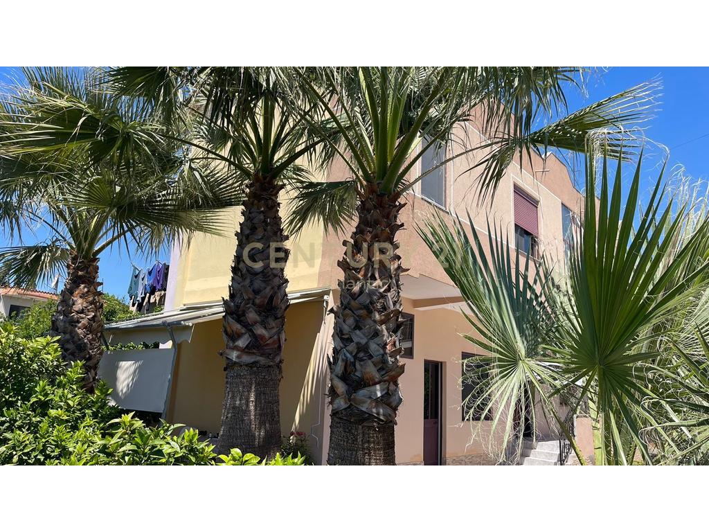 Maison à vendre 2 étages près de la plage, durres!
