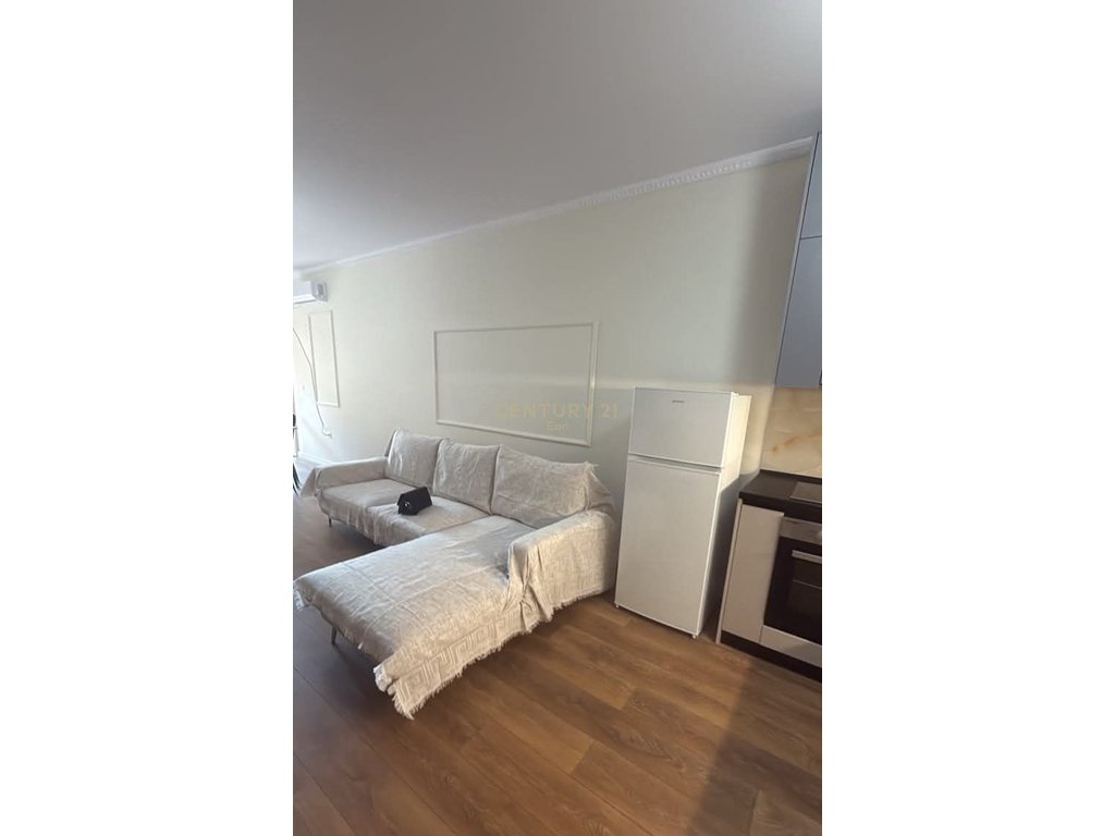Apartament 2+1+2 t plus garazh me qira në plazh, Durrës - 700€ | 115 m²