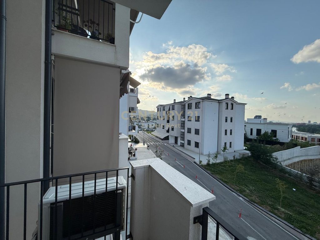 Appartement à vendre 2+1+2 avec deux balcons au oasis lake residence près de vet hospital !!!!!!!! (5)