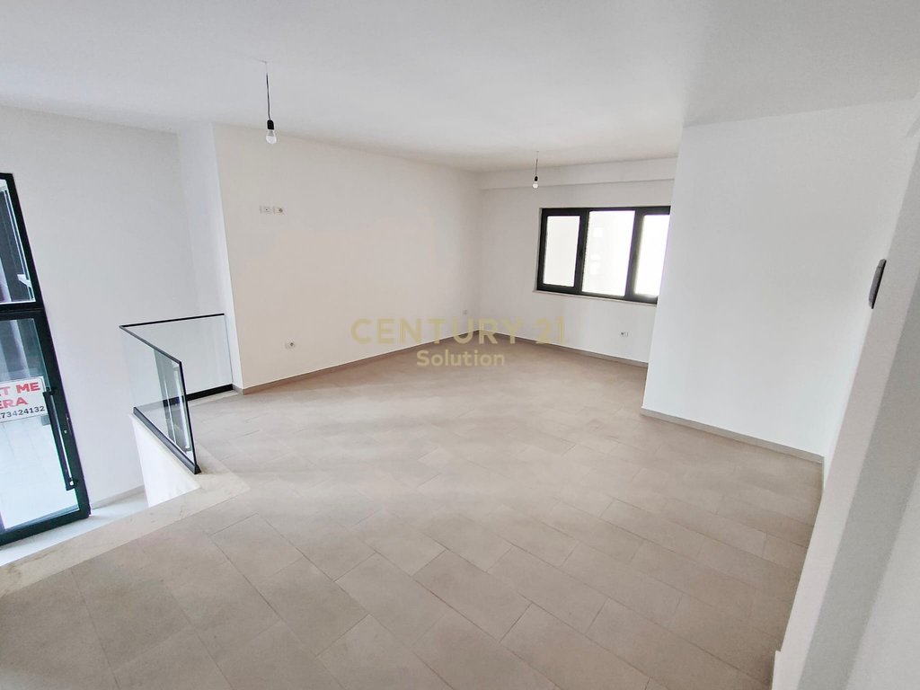 Nuevo espacio comercial de 44 metros cuadrados en la residencia 'Green City'! (3)