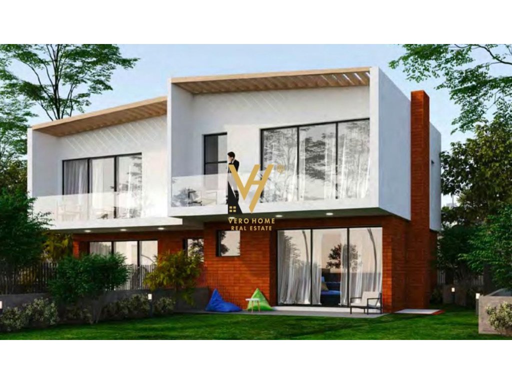 Vendu environnement duplex 93 m² près de l'école de ballet 145.000 euro
