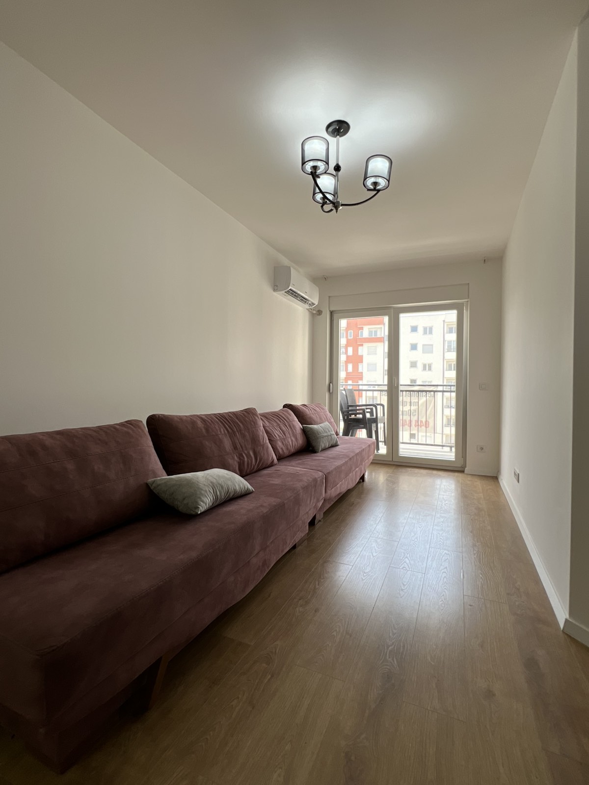 Appartement à louer 1+1 sur la rue b