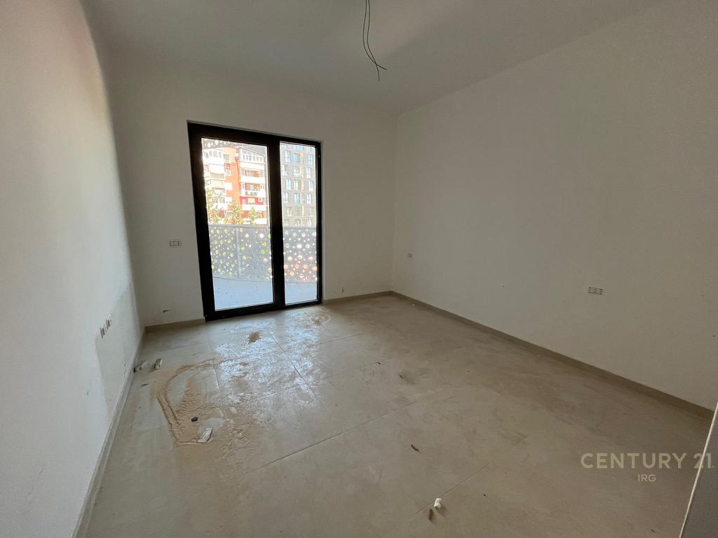 Apartament 2+1 ne shitje tek rezidenca corner! (4)