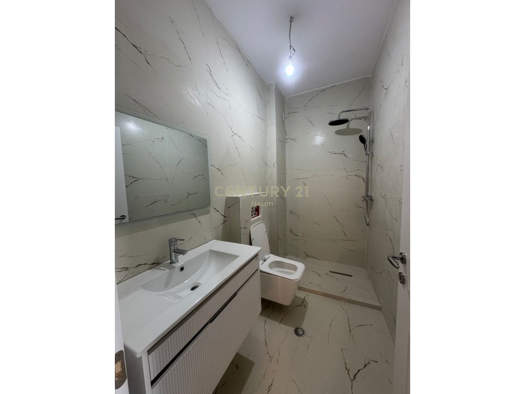 Apartment zum verkauf 2+1 bulevardi ri Astir