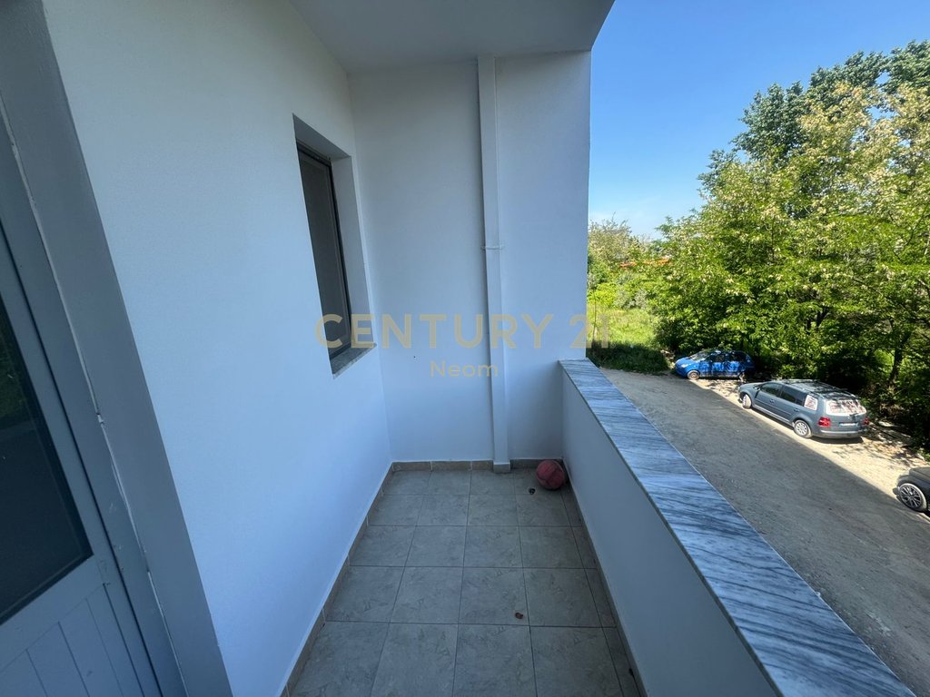Apartment for sale 2+1 bulevardi ri Astir (4)