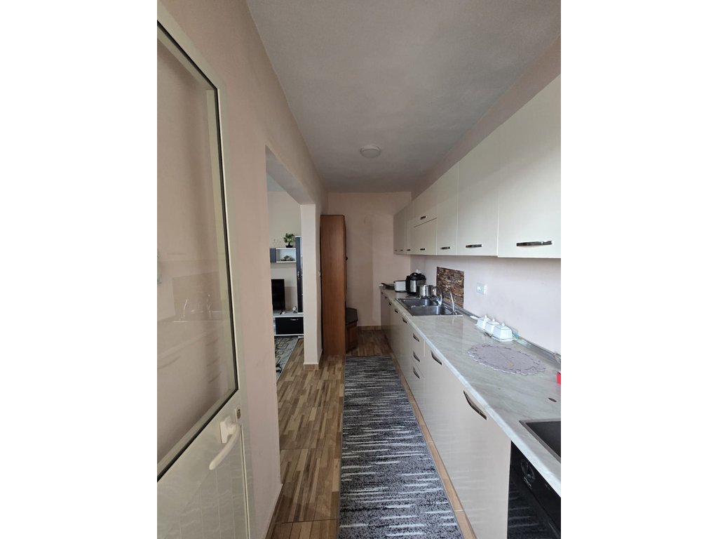 Apartment 1+1 for sale, furnished, in the center of babrru (6)