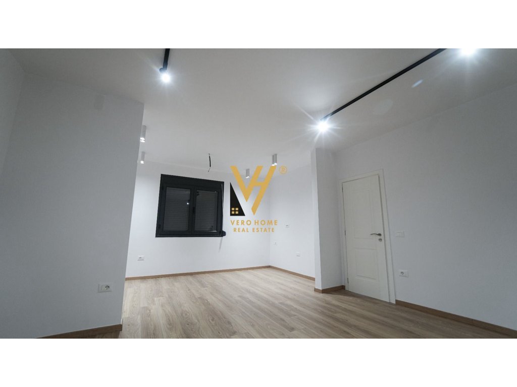 Mietgegebe - museums- und theaterraum, durres 2.200 euro (5)