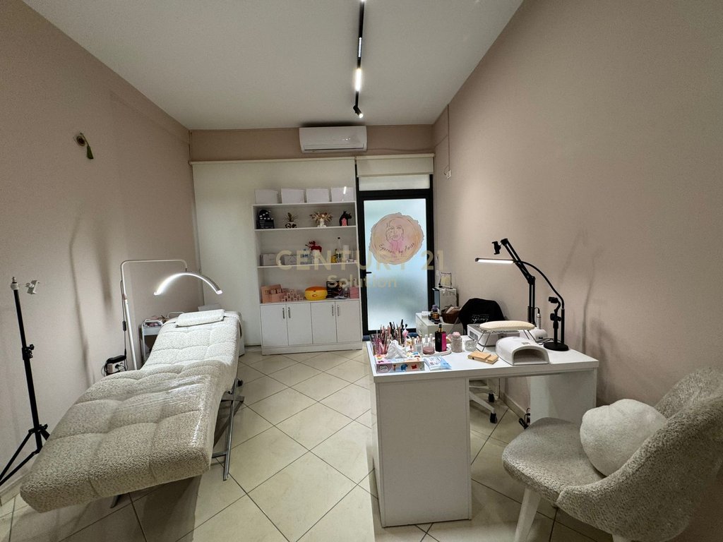 Active business for sale pizza-pastry shop in Astir near the circular road (4)