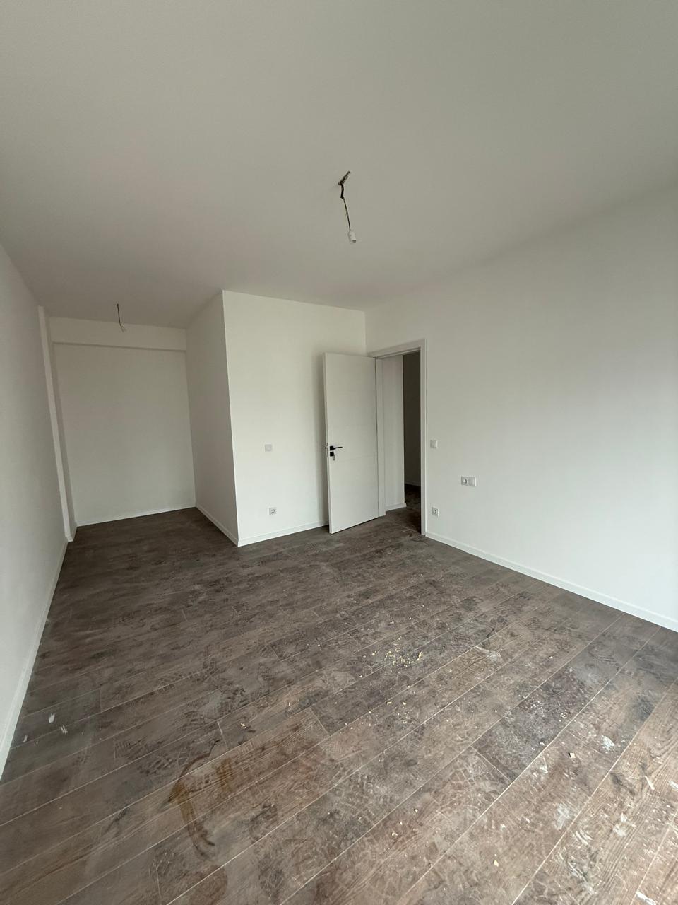 Apartamento à venda no bairro Mati 1