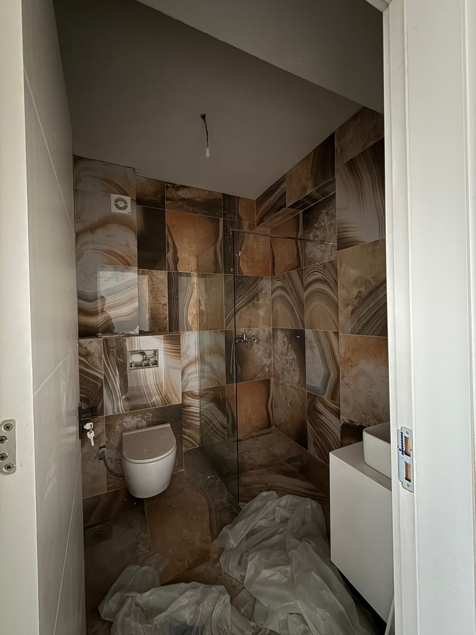 Apartamento à venda no bairro Mati 1