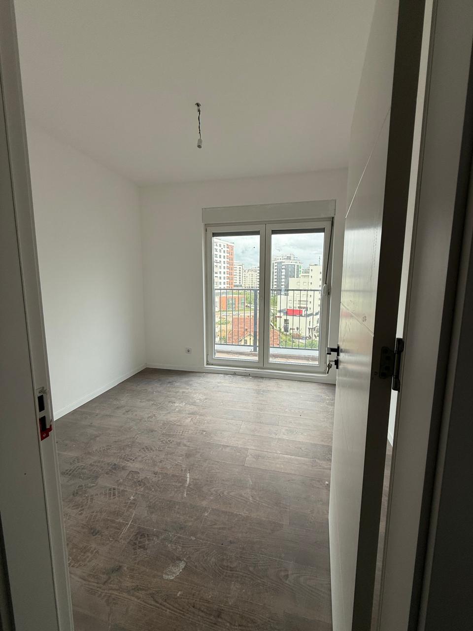 Apartamento à venda no bairro Mati 1