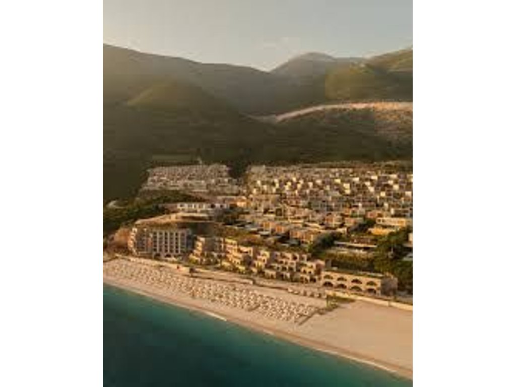 Apartament 2+1 me oborr privat dhe pamje deti në green coast 1, palasë (2)