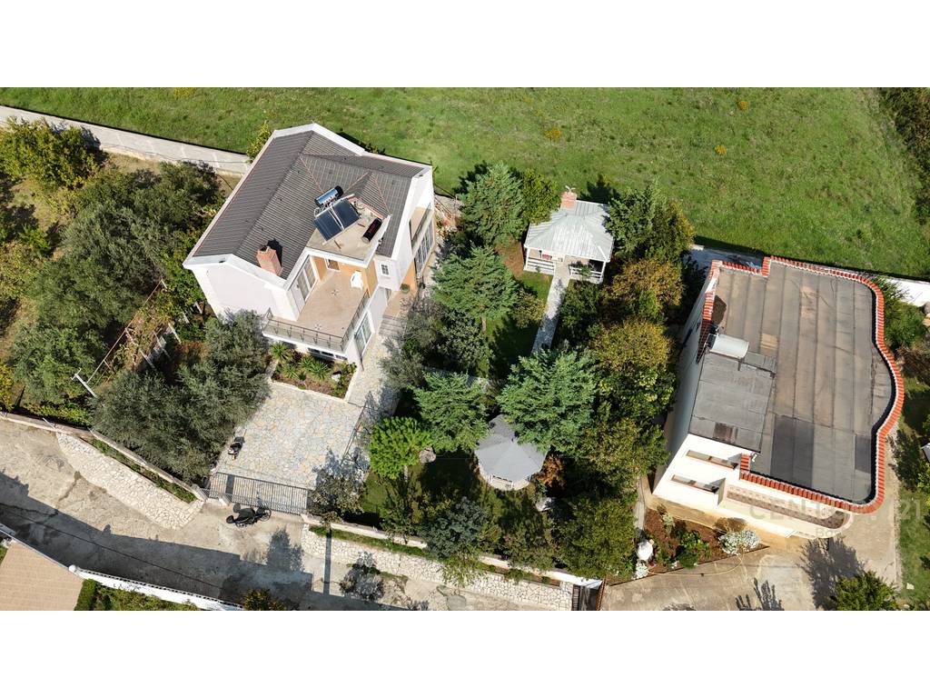 Villa in vendita vicino alla fondazione del ponte ndryshe (4)