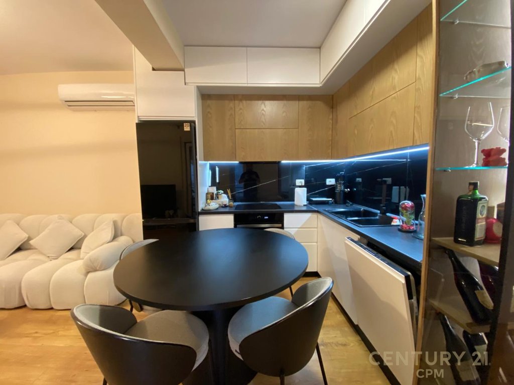 Ekskluzive ! Tek kodra e diellit 2 shesim super apartament 1+1 (2)