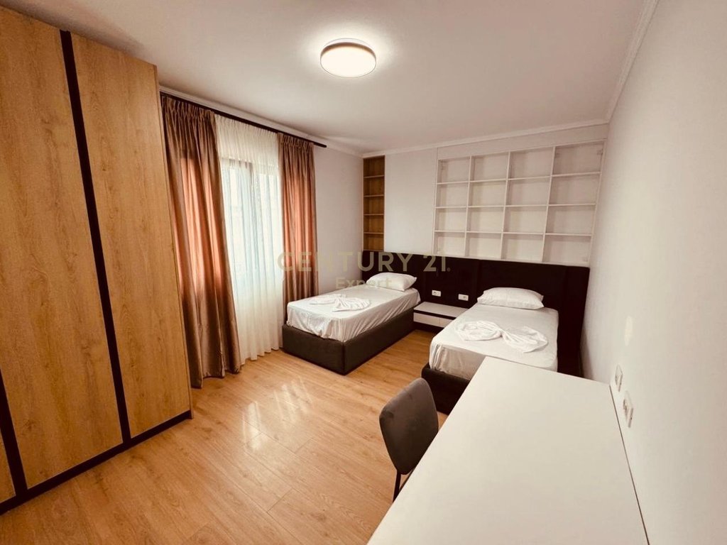 Affitto 2+1+2 in via durres (5)