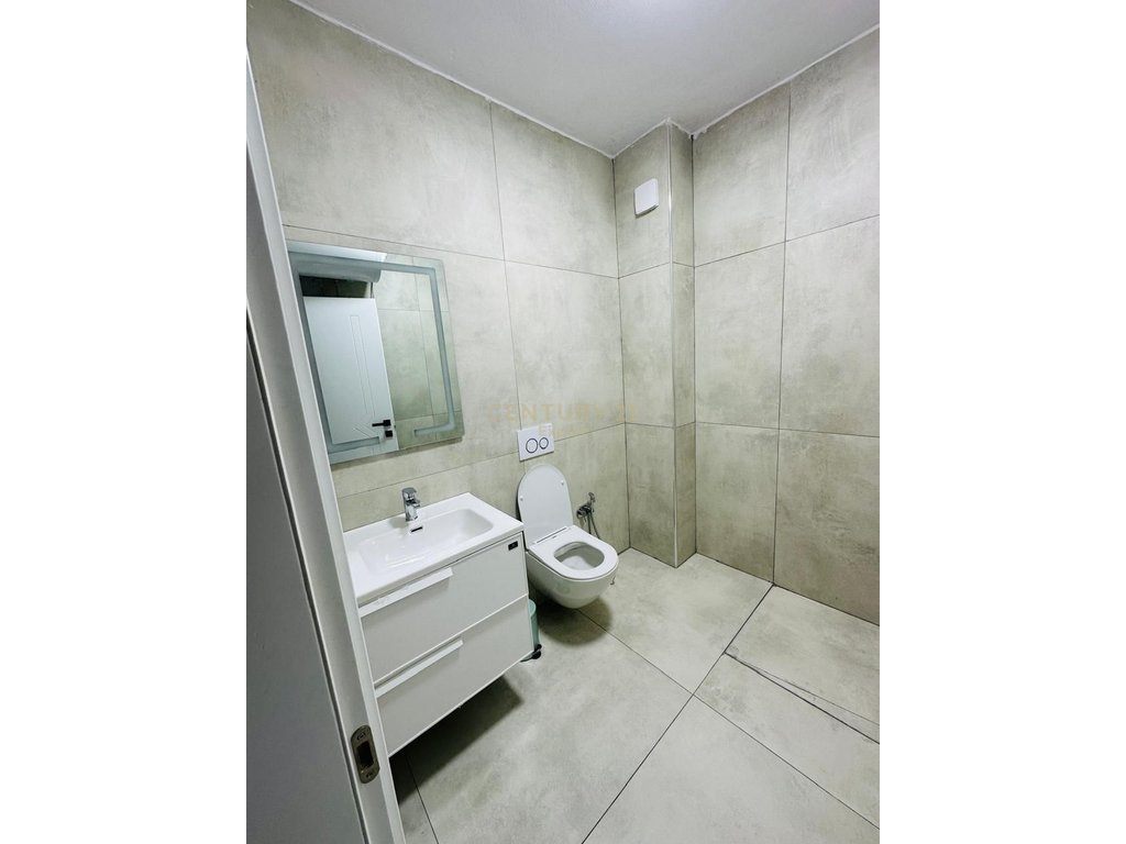 Affitto 2+1+2 in via durres (6)