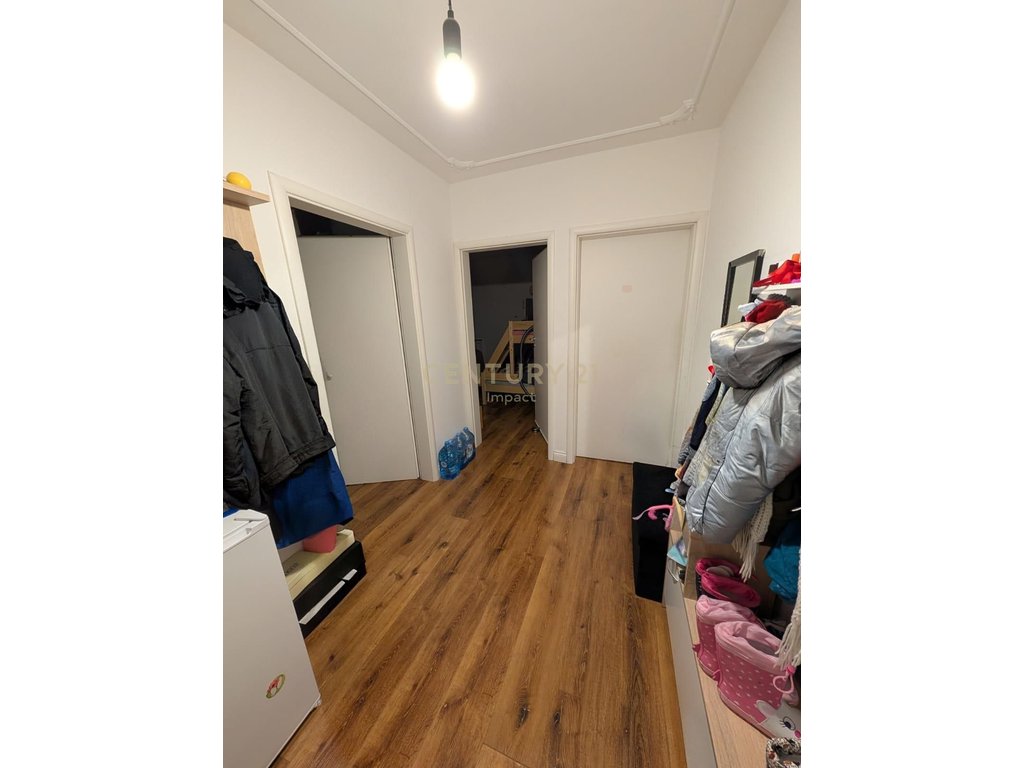 Apartament 2+1 për shitje në ish parku, Tiranë –168,421! (7)